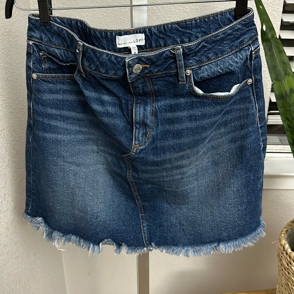 LOFT denim skirt size 8 pre-loved